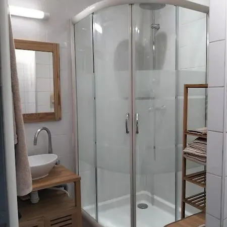 Bel Lumineux Et Climatise Apartment